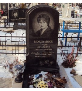 Стандартный овальный памятник из гранита ts0541