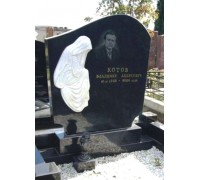 Гранитный памятник с барельефом Скорбящей
