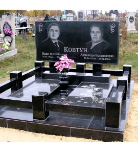 Прямоугольный горизонтальный памятник для двоих
